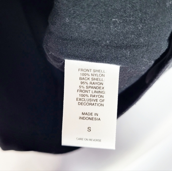 NY&Co sleeveless sequin top black NWT - Picture 6 of 6